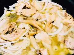 -烹然四季椰子鸡火锅(团结湖总店)
