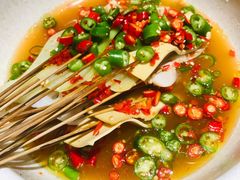 藤椒味钵钵鸡-嘉州叶婆婆钵钵鸡(建设路店)