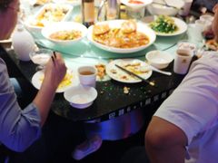 -巴特餐饮6加1音乐餐吧·新疆菜