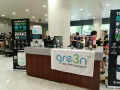 -上海跨国采购会展中心