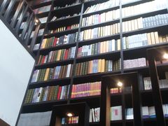 店内环境-钟书阁(松江泰晤士小镇店)