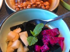 玉瓜龟苓膏-蝴蝶里·粤菜·点心(滨江龙湖店)