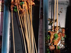 -吞鱼兽麻辣烤鱼(万达店)