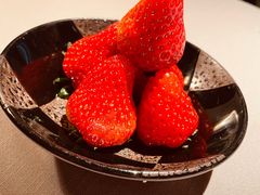 餐前水果-荣轩(新荣记环球金融中心店)