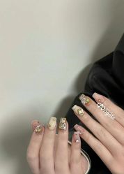 -安吉拉青春化管理中心