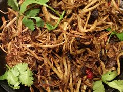 干煸茶树菇-富瑶大酒店(强工二街店)