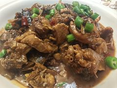 -小老板海鲜酒家(董家渡店)