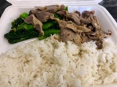 -西华美食•老广烧腊(百灵路店)