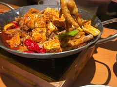 -六福烧烤酒馆(秦隆步行街店)