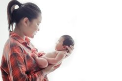 点击看大图 -金色童年新生儿满月摄影(包头店)