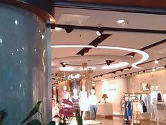 门面-ochirly(龙之梦购物中心店)