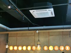 大堂-顺德公广东猪肚鸡·煲仔饭(白石洲店)