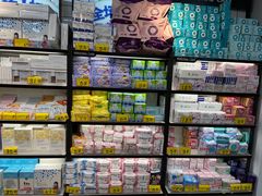 零售区-好特卖HotMaxx(杭州滨江宝龙城店)