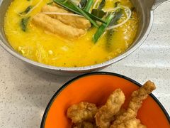 -汤小云火锅米线(钻汇广场店)