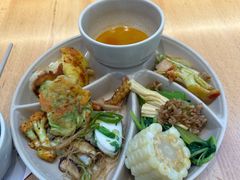 -素满香·全民食养自助(长宁龙之梦店)