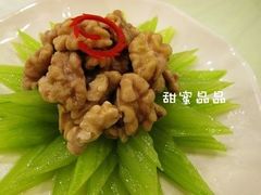 IMG_2797碧绿核桃仁-紫阳家宴(源深店)