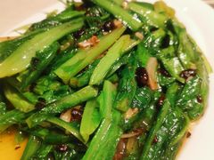 豆豉炒油麦菜-肥仔文澳门猪骨煲(南京西路店)
