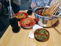 -拐枣巷小串串(财大店)