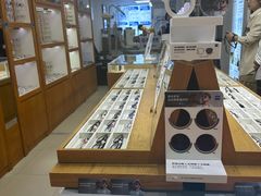 -沪睛眼镜蔡司官方授权店(金桥佳林路店)