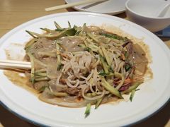 -关东小磨东北菜(上海长风大悦城店)