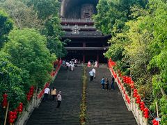 -荣县大佛