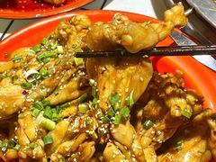 -蛙一刀·麻椒鱼火锅(金仙桥店)