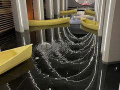 -涨巢·潮玩水疗局