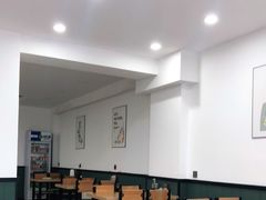 大堂-新健小吃(承德街店)