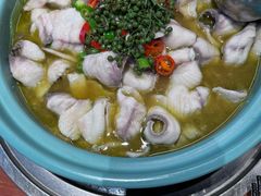 -重庆鸡公煲·青锅花椒鱼(牡丹江路店)