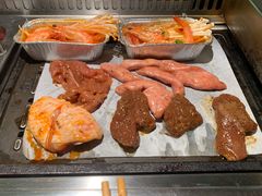 -蓉城四海黑牛烤肉海鲜自助餐厅(宜兴宝龙店)