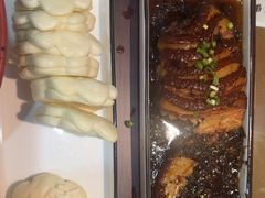 -伍先森精品汉餐(军垦路店)