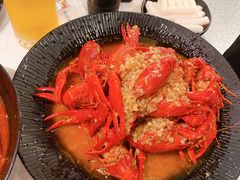 经典蒜香龙虾-红盔甲·小龙虾(天钥桥店)