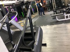 -简·无界健身工作室·运动康复·体态(石厦店)