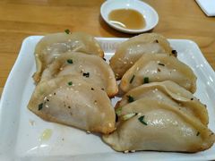 -小姜锅贴(凤凰街店)