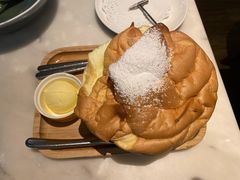 -港丽餐厅(高德置地店)