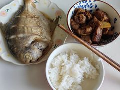 -乐禧母婴全自营月嫂(宝山店)