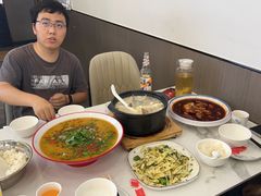-洪平血旺椒麻鸡雅鱼饭店(熊猫大道店)