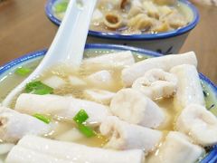 -容意发牛杂店(中山八店)