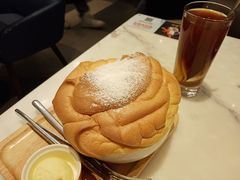 -港丽餐厅(高德置地店)