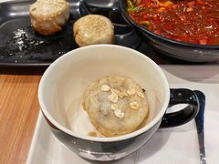 红豆撞燕麦奶生煎-小杨生煎(龙之梦购物中心店)