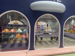 -奈尔宝家庭中心·亲子餐厅(鄞州万达店)