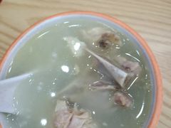 -瑞霖·隆江猪脚饭