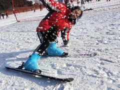 -十三陵雪世界滑雪场