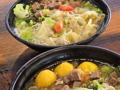-周记蟹仔粉(侨港风情街店)