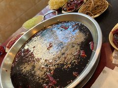 -储奇门鳝鱼火锅(总店)