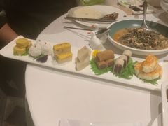 -贝勒爷·酥不腻烤鸭