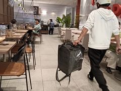 -必胜客(新中纬店)