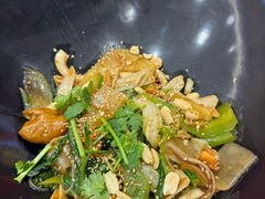-醉人椒麻辣香锅(王府井喜悦店)
