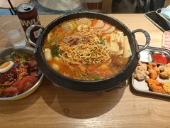 -WOW LUCKY创意韩料(龙阳广场店)