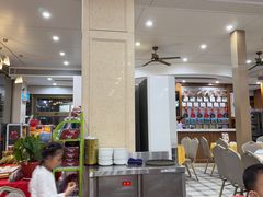 -鹏城人家海鲜酒家·23年老字号(较场尾店)